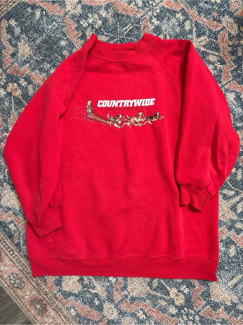 Vintage 90’s Hanes Red Crewneck Sweatshirt with Countrywide Sled Dog Graphic